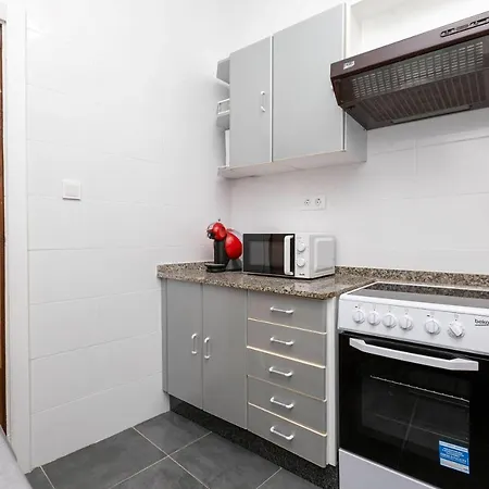 - 4 Bedrooms - 0275 Appartement Sanxenxo